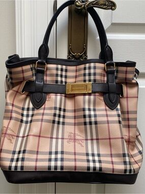 Vintage Burberry Leather Tote Bag with Belt Closure